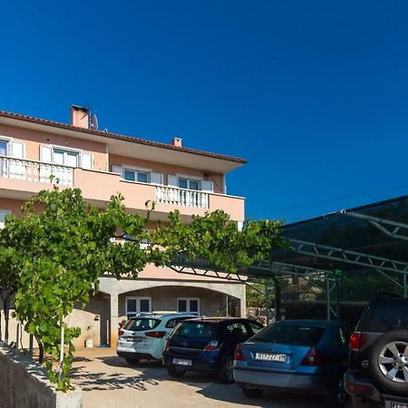 Apartments Bonifacic Punat Exteriér fotografie